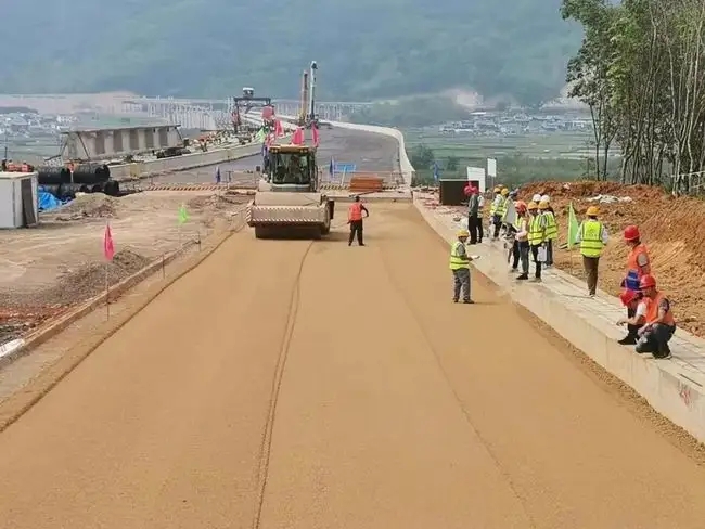 红坪镇路基工程